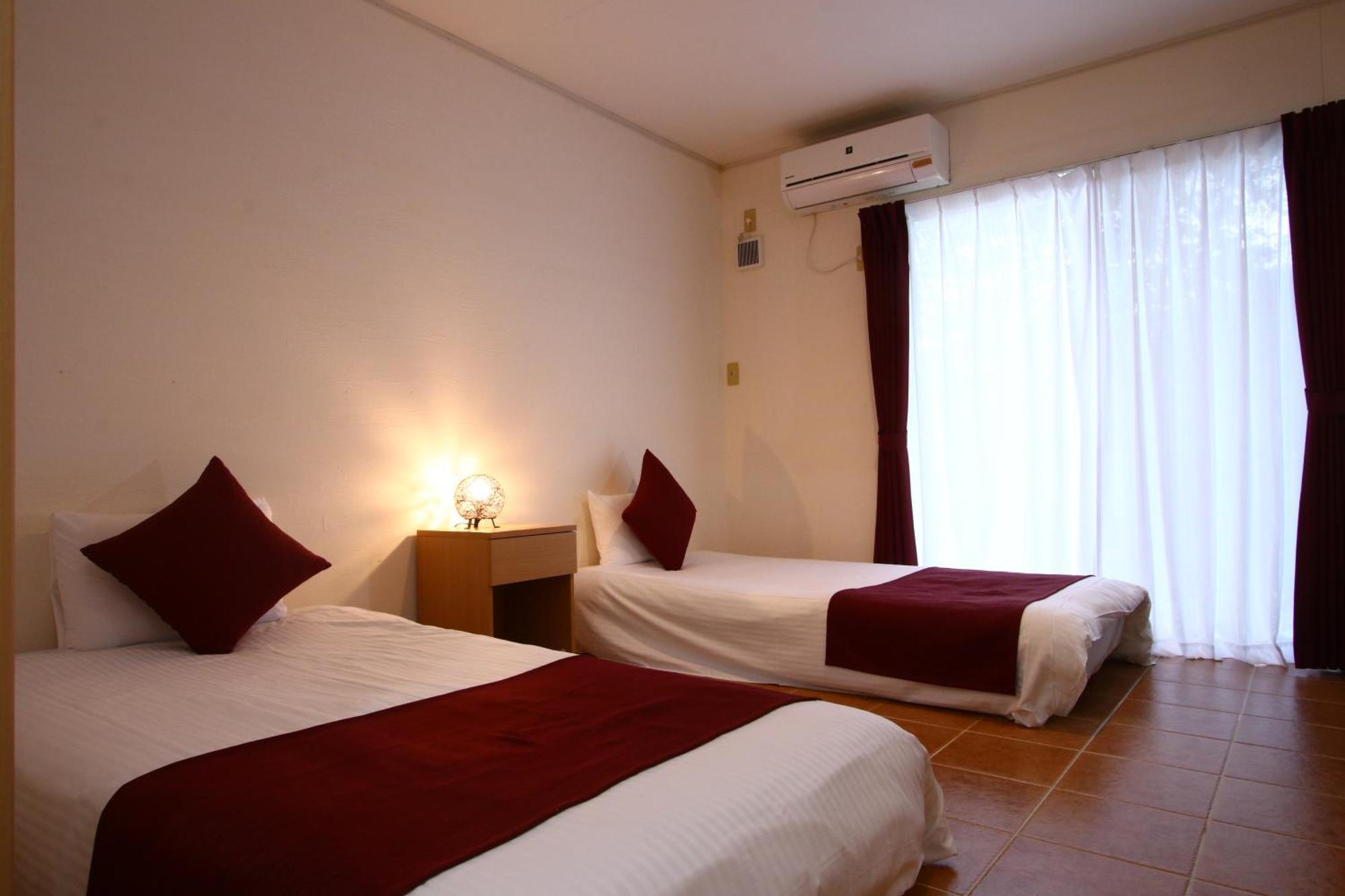 Asobibase Yamabare-House Hotel Ishigaki  Екстериор снимка