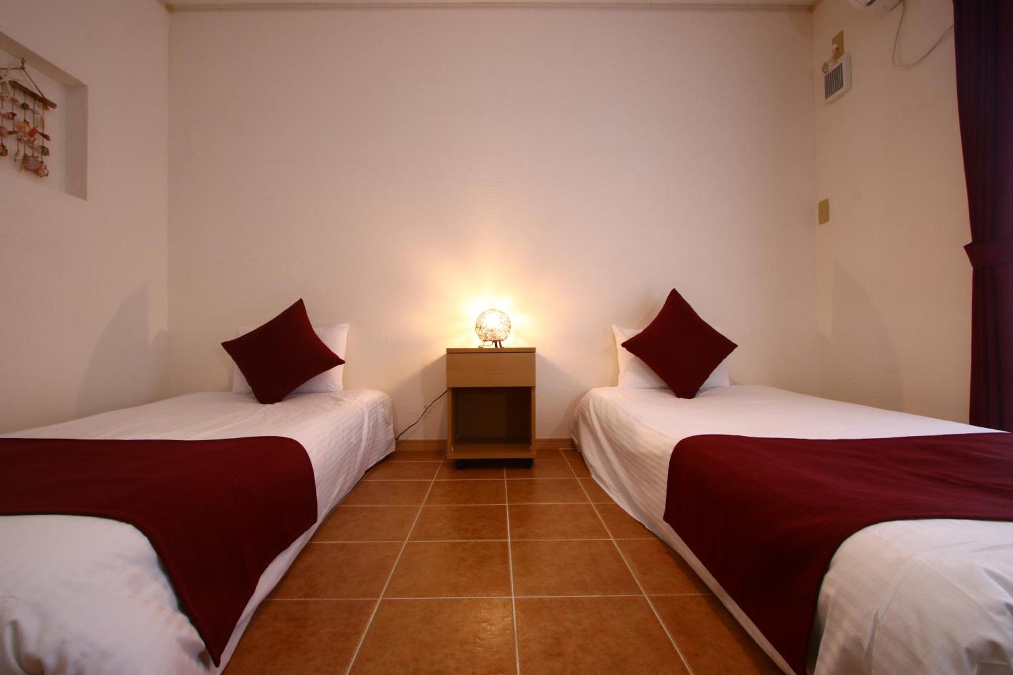 Asobibase Yamabare-House Hotel Ishigaki  Екстериор снимка