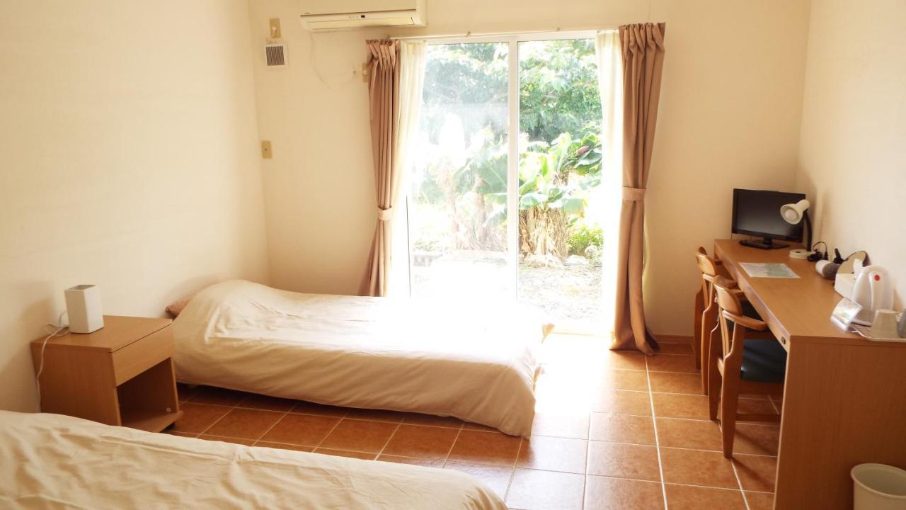Asobibase Yamabare-House Hotel Ishigaki  Екстериор снимка